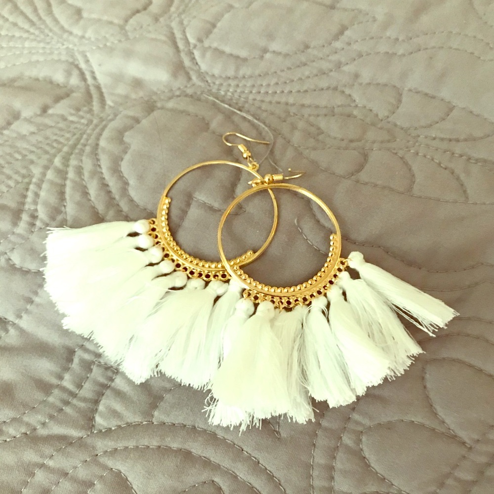 Gold circle white tassel earrings